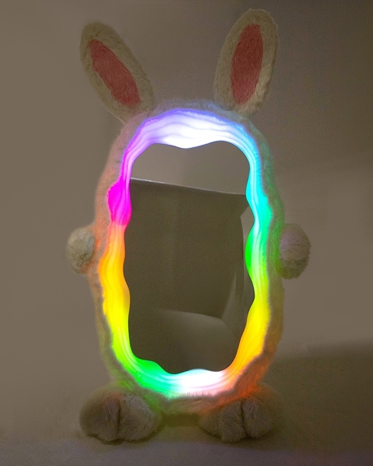Lustro stojące BUNNY z oświetleniem LED 240x150 cm - obrazek 2