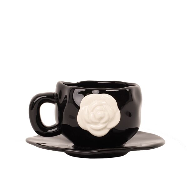 Filiżanka ze spodkiem SHP BIAŁA RÓŻA      COCO czarna